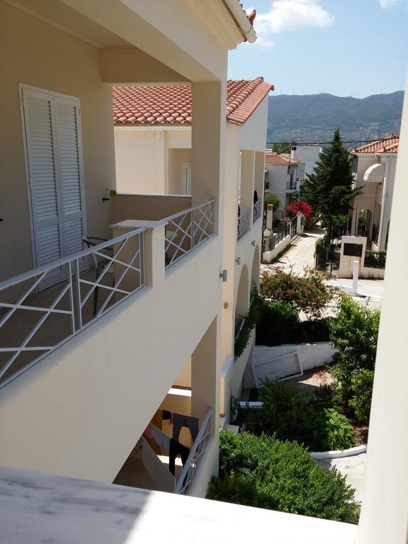 Villa Muses Poros Town Phòng bức ảnh