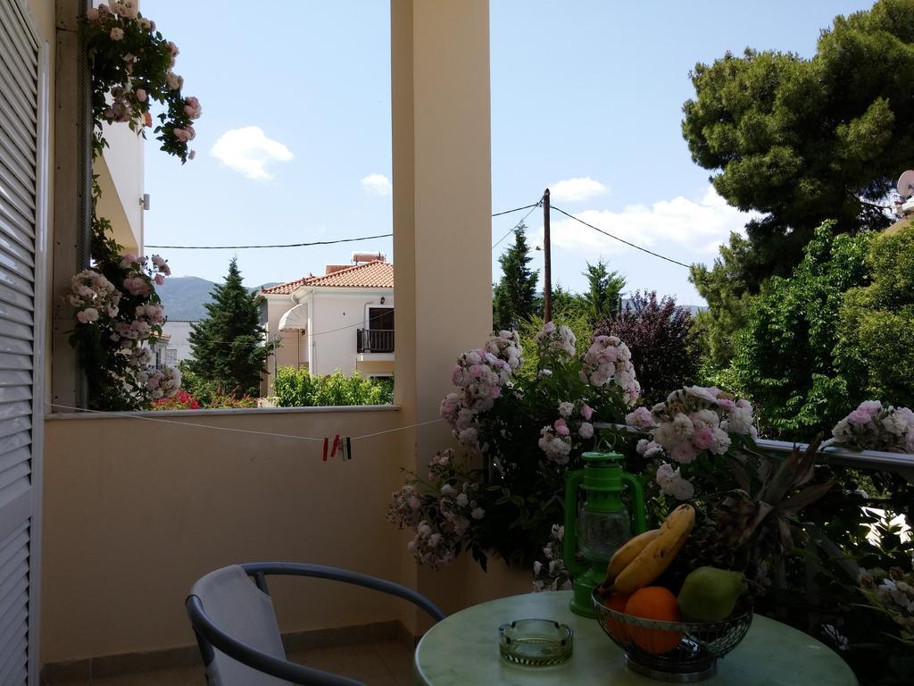 Villa Muses Poros Town Phòng bức ảnh