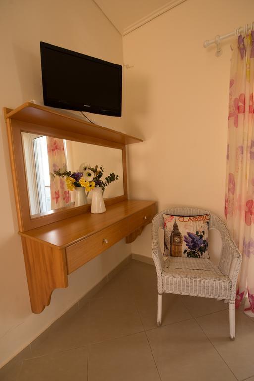Villa Muses Poros Town Ngoại thất bức ảnh